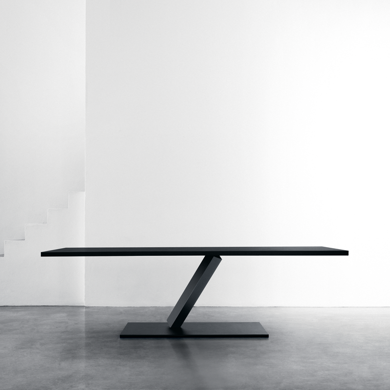 Element Dining Table Desalto