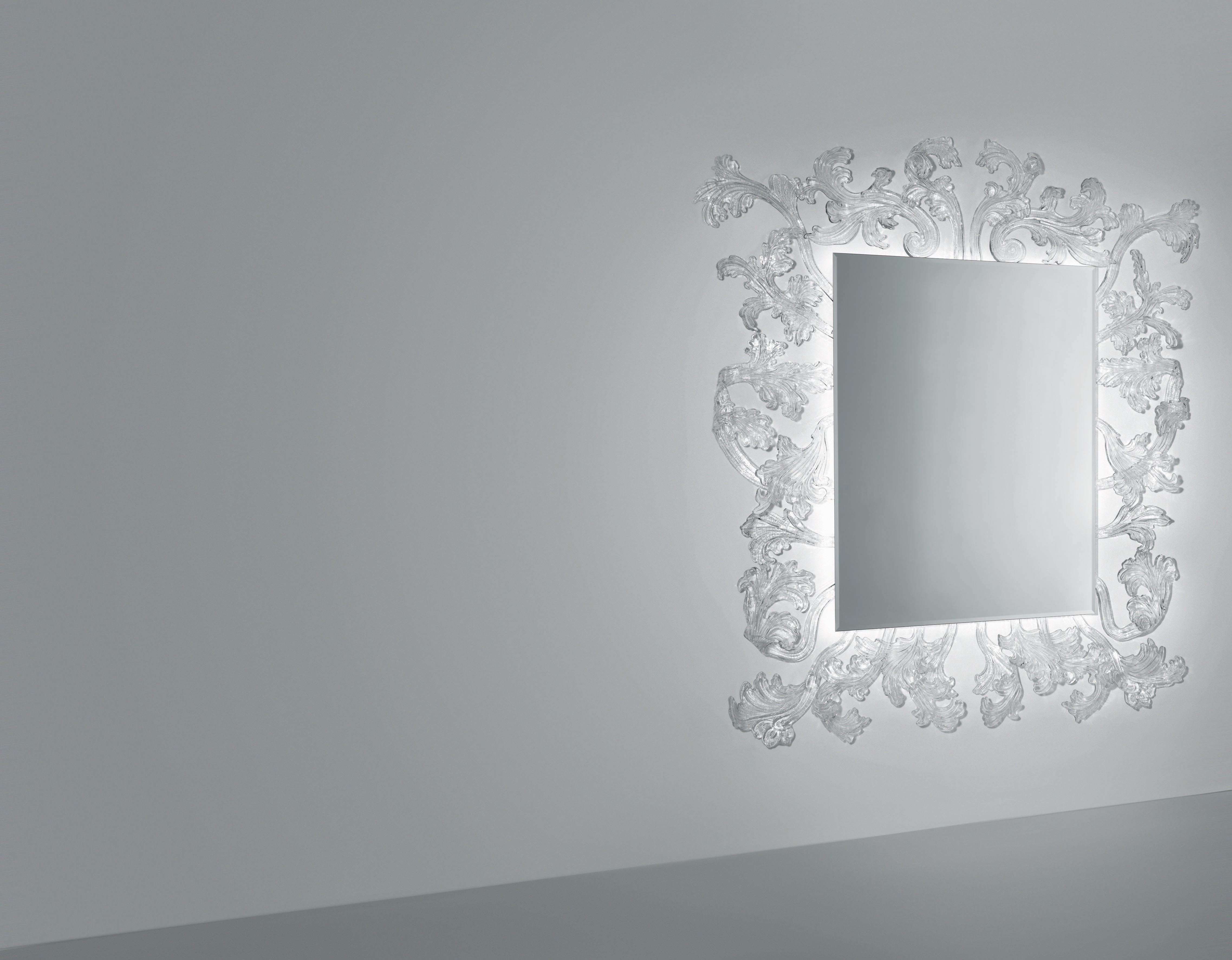 Sturm und Drang Mirror Glas Italia