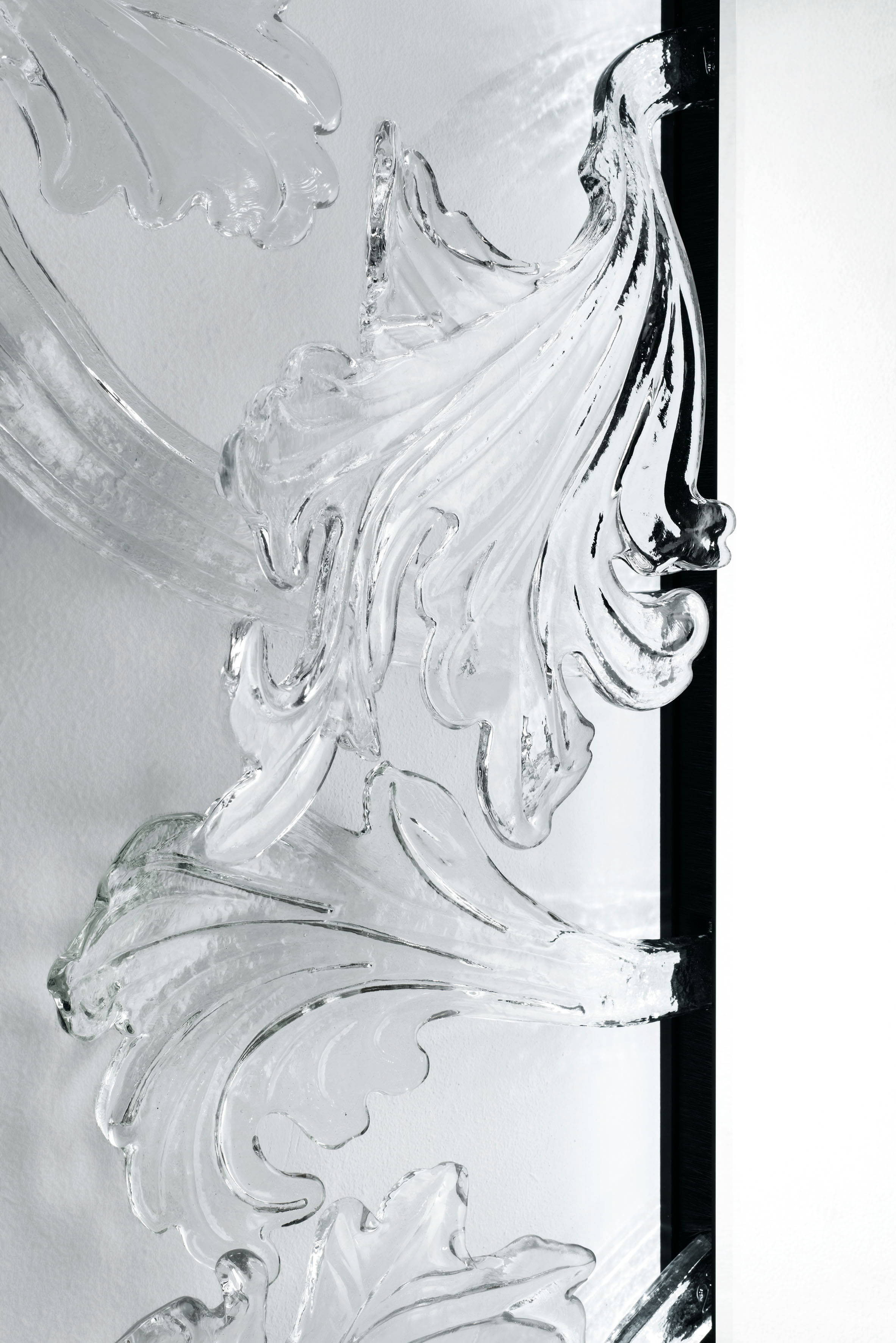 Sturm und Drang Mirror Glas Italia