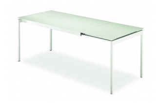 Proximo | Dining table | Urbinati