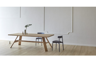 Artigiano | Dining Table | Miniforms