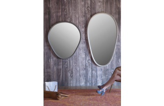 Grimilde mirror by Miniforms