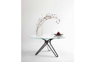 3 Pod | dining table | Lema