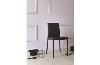 Amelia | Chair | Miniforms