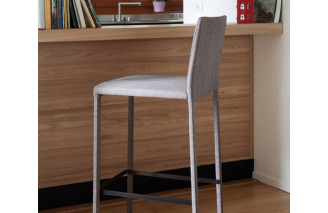 Chloe | Stool | Domitalia