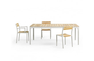 Play | Rectangular dining table | Ethimo