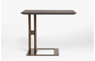 Victor | side table | Esedra