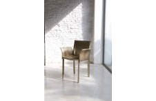 Accademia arm chair by Unico Italia