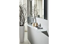 Sea wall shelf by Unico Italia