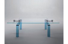 Bluenote dining table by Urbinati