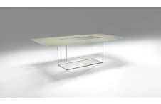 Icaro dining table by Casali