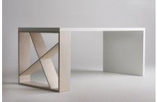 J-Table dining table by Horm