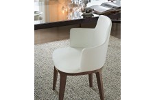 Lucy | Arm chair | Lema