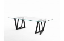 QuaDror 02 dining table by Horm