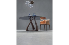 Rizoma | Dining Table | Tonin Casa